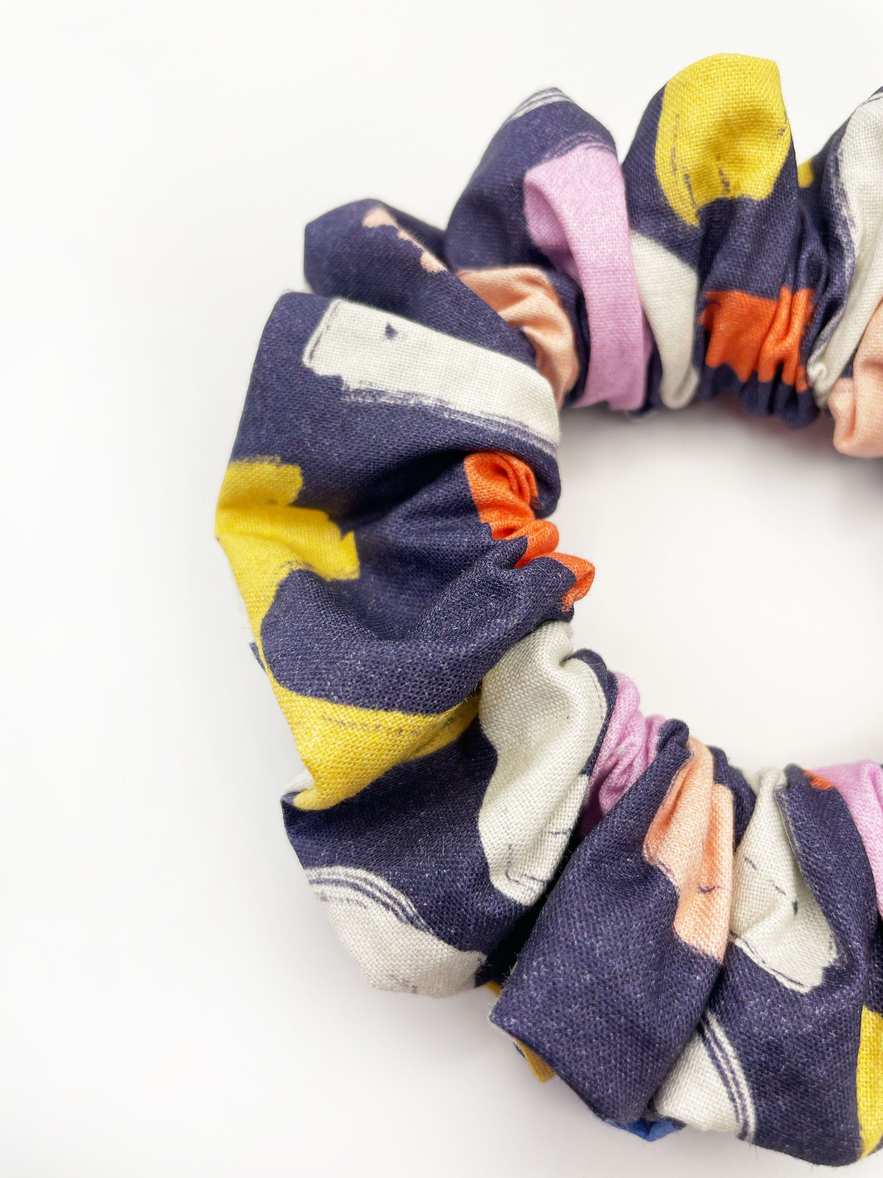 Scrunchie, sold navy blue pattern,